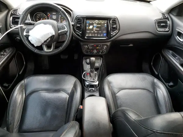 3C4NJDCB9JT333910 2018 JEEP COMPASS - Image 8