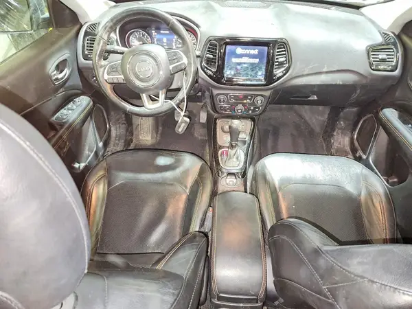 3C4NJDCB9JT334118 2018 JEEP COMPASS - Image 8
