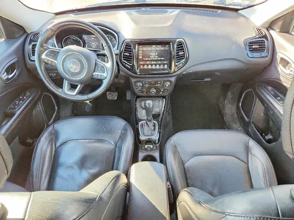 3C4NJDCB9JT340677 2018 JEEP COMPASS - Image 8