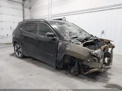 3C4NJDCB9JT341005 2018 JEEP COMPASS