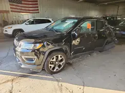 3C4NJDCB9JT349119 2018 JEEP COMPASS