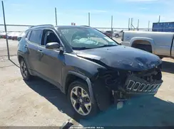 3C4NJDCB9JT354529 2018 JEEP COMPASS