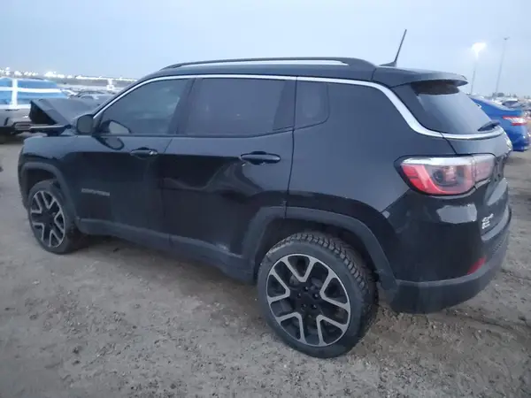 3C4NJDCB9JT361948 2018 JEEP COMPASS - Image 2