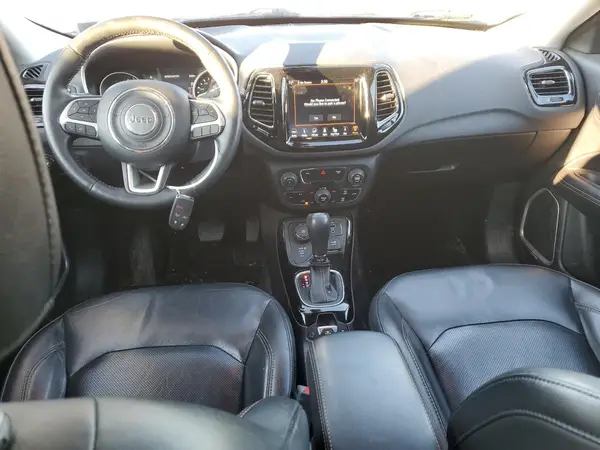 3C4NJDCB9JT373033 2018 JEEP COMPASS - Image 8