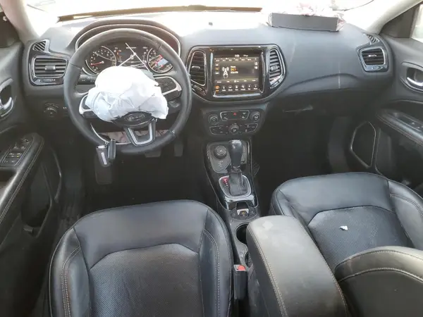 3C4NJDCB9JT393704 2018 JEEP COMPASS - Image 8
