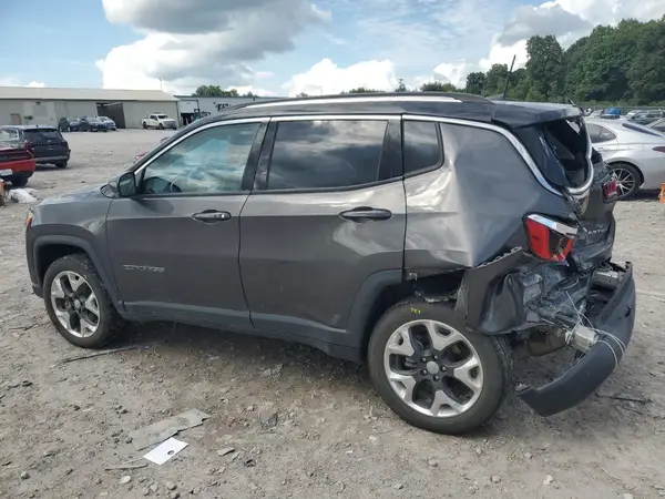 3C4NJDCB9JT395159 2018 JEEP COMPASS - Image 2