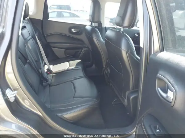 3C4NJDCB9JT403227 2018 JEEP COMPASS - Image 8