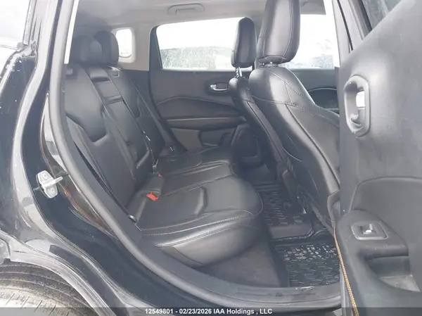3C4NJDCB9JT412963 2018 JEEP COMPASS - Image 8