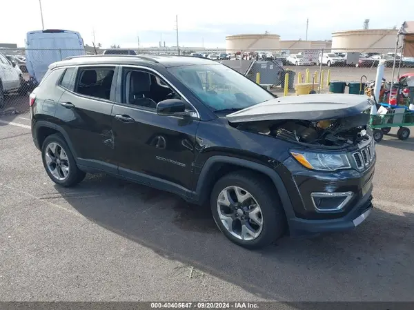 3C4NJDCB9JT423168 2018 JEEP COMPASS - Image 1