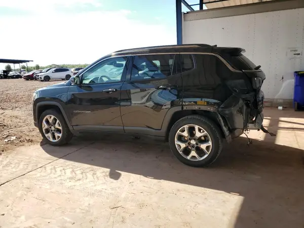 3C4NJDCB9JT433473 2018 JEEP COMPASS - Image 2