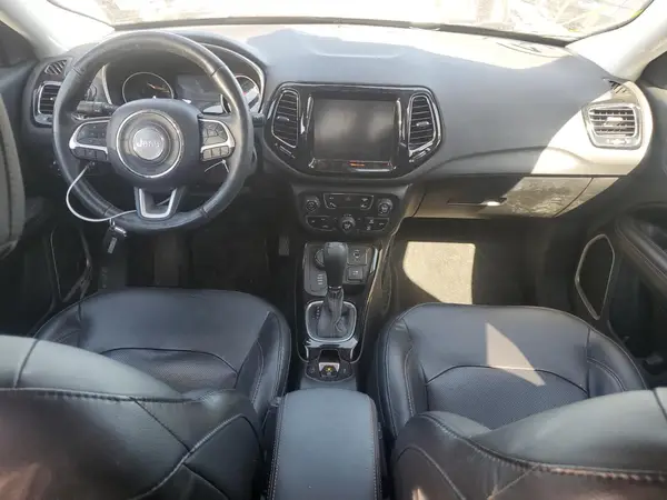 3C4NJDCB9JT433473 2018 JEEP COMPASS - Image 8