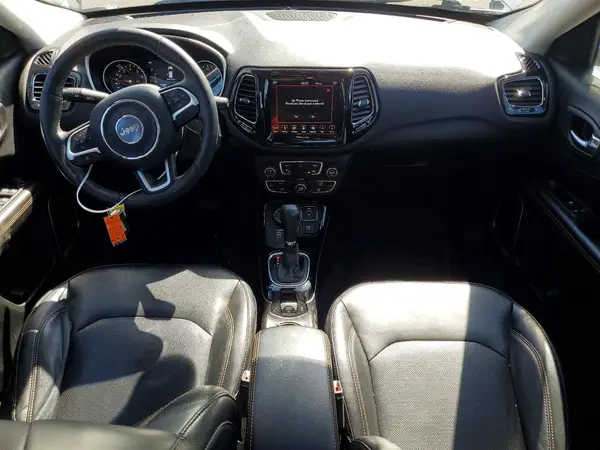 3C4NJDCB9JT435420 2018 JEEP COMPASS - Image 8