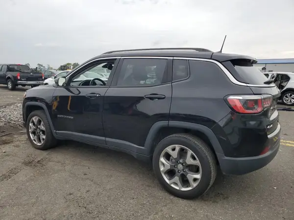 3C4NJDCB9JT435773 2018 JEEP COMPASS - Image 2
