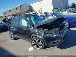 3C4NJDCB9JT436910 2018 JEEP COMPASS