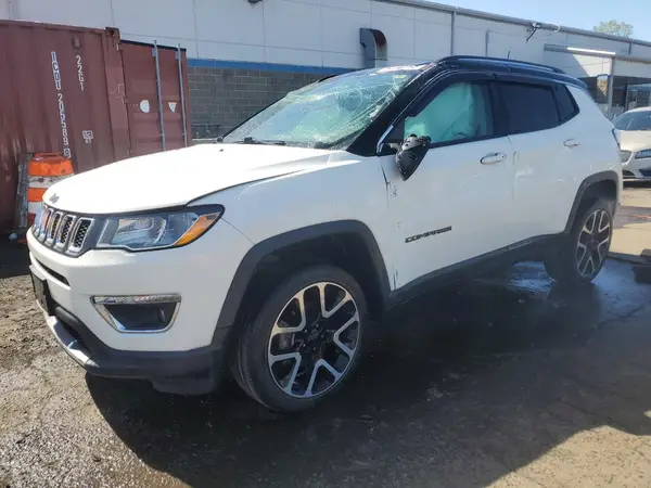 3C4NJDCB9JT458227 2018 JEEP COMPASS - Image 1