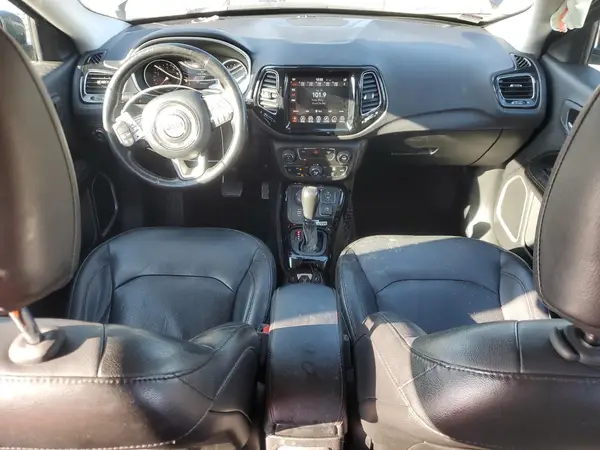 3C4NJDCB9JT470474 2018 JEEP COMPASS - Image 8
