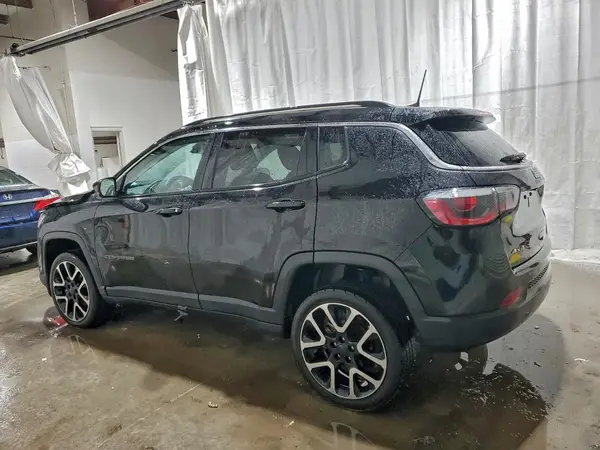 3C4NJDCB9JT479305 2018 JEEP COMPASS - Image 2