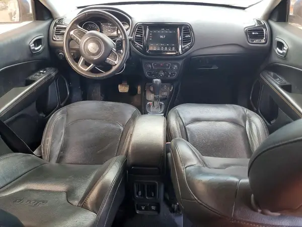 3C4NJDCB9KT596044 2019 JEEP COMPASS - Image 8