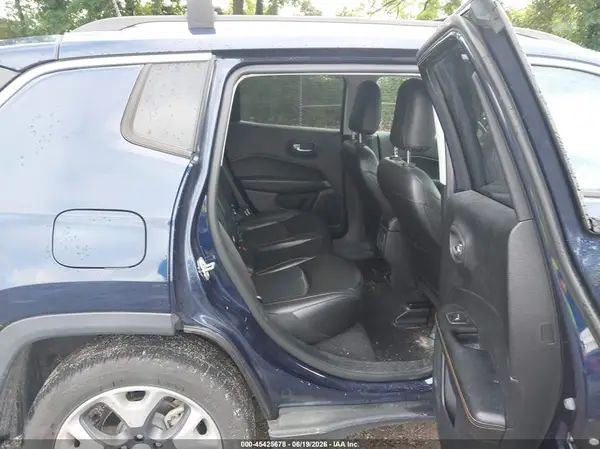 3C4NJDCB9KT620648 2019 JEEP COMPASS - Image 8