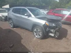 3C4NJDCB9KT620892 2019 JEEP COMPASS