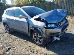 3C4NJDCB9KT639135 2019 JEEP COMPASS