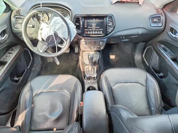 3C4NJDCB9KT647316 2019 JEEP COMPASS - Image 8