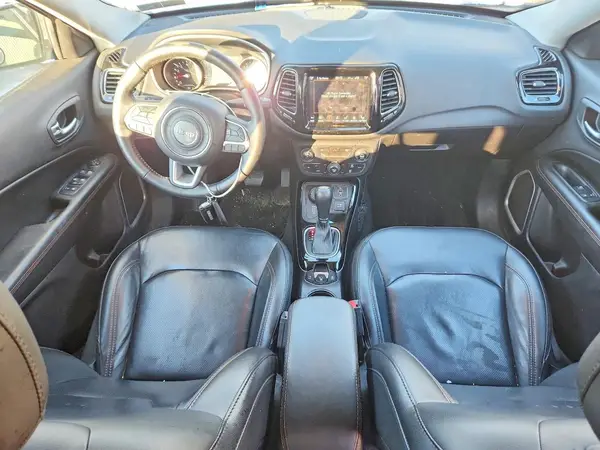 3C4NJDCB9KT656386 2019 JEEP COMPASS - Image 8