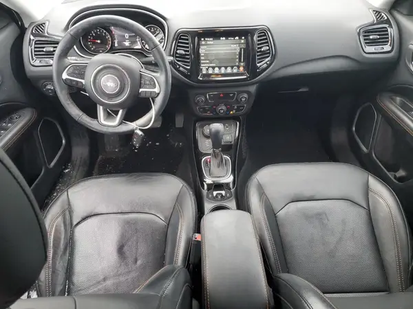 3C4NJDCB9KT661359 2019 JEEP COMPASS - Image 8