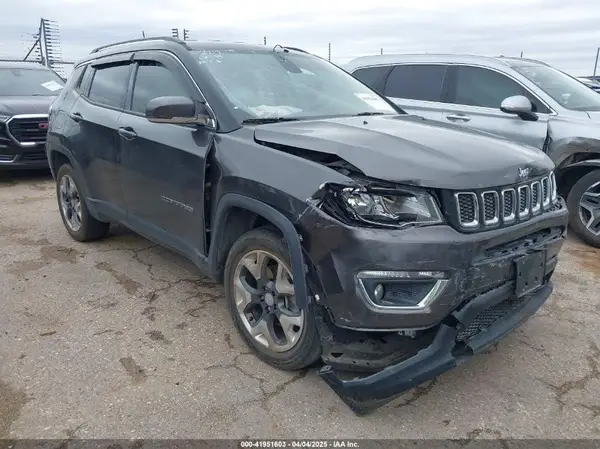3C4NJDCB9KT666254 2019 JEEP COMPASS - Image 1