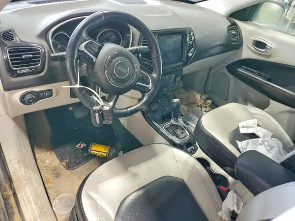 3C4NJDCB9KT668604 2019 JEEP COMPASS - Image 8