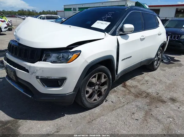 3C4NJDCB9KT673916 2019 JEEP COMPASS - Image 2
