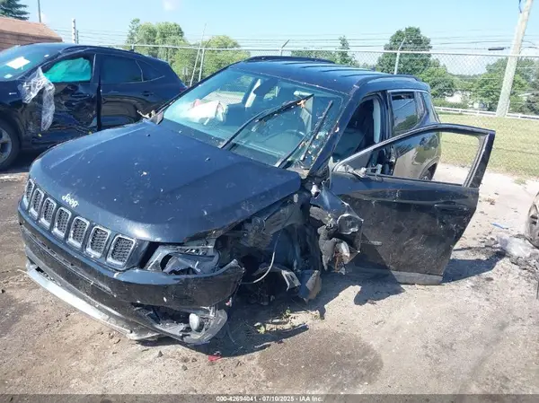 3C4NJDCB9KT697908 2019 JEEP COMPASS - Image 2