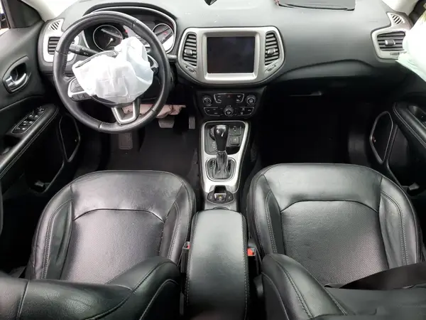 3C4NJDCB9KT724315 2019 JEEP COMPASS - Image 8