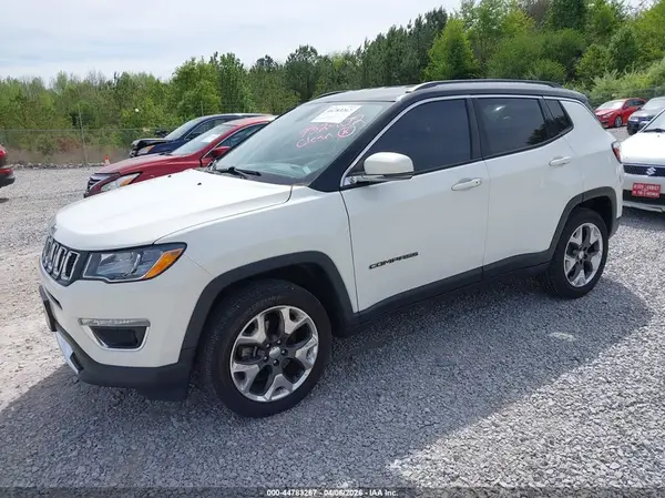 3C4NJDCB9KT732902 2019 JEEP COMPASS - Image 2