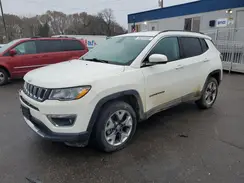 3C4NJDCB9KT747576 2019 JEEP COMPASS