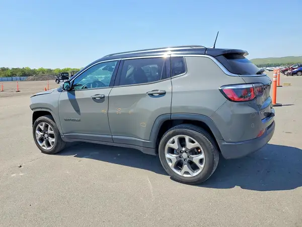 3C4NJDCB9KT767858 2019 JEEP COMPASS - Image 2