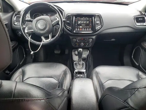 3C4NJDCB9KT812670 2019 JEEP COMPASS - Image 8