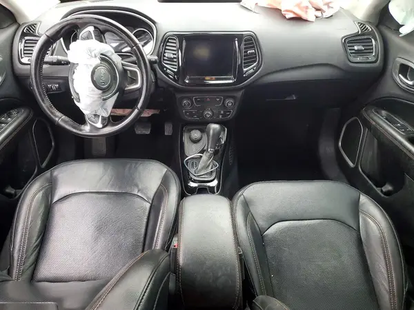 3C4NJDCB9KT827332 2019 JEEP COMPASS - Image 8
