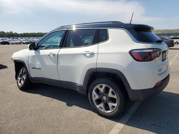 3C4NJDCB9KT842123 2019 JEEP COMPASS - Image 2