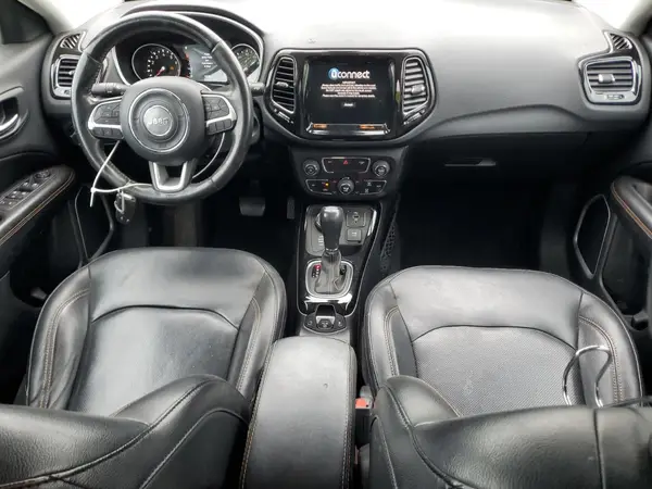 3C4NJDCB9KT842879 2019 JEEP COMPASS - Image 8