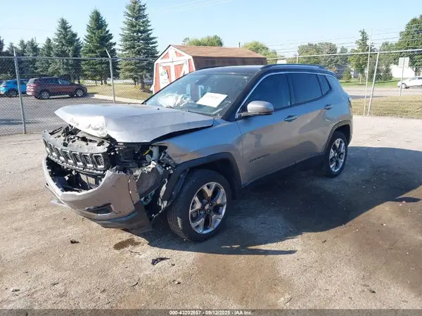 3C4NJDCB9KT843224 2019 JEEP COMPASS - Image 2