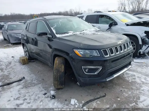 3C4NJDCB9LT105070 2020 JEEP COMPASS - Image 1