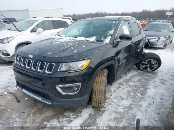 3C4NJDCB9LT105070 2020 JEEP COMPASS - Image 2