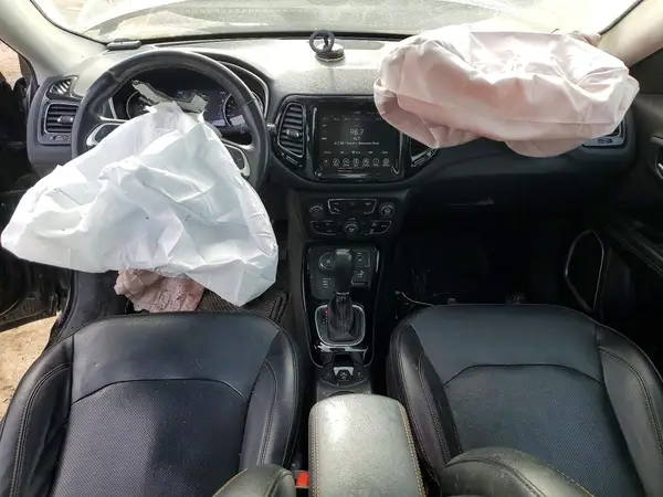 3C4NJDCB9LT128199 2020 JEEP COMPASS - Image 8