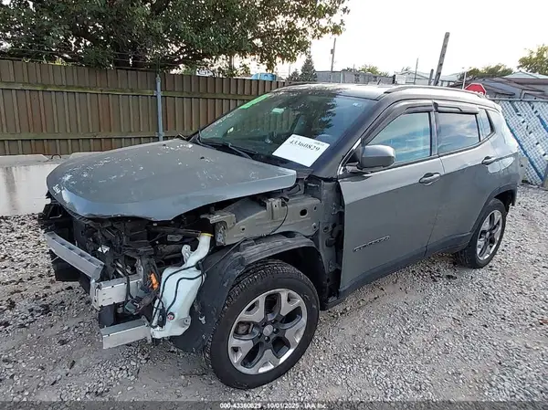 3C4NJDCB9LT196700 2020 JEEP COMPASS - Image 2