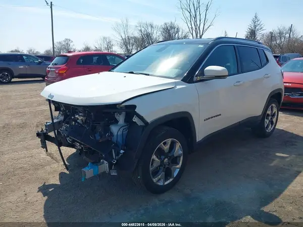 3C4NJDCB9LT216010 2020 JEEP COMPASS - Image 2
