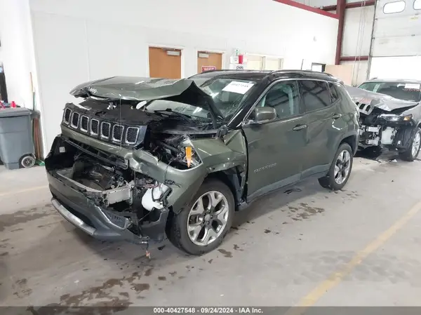 3C4NJDCB9LT244700 2020 JEEP COMPASS - Image 2