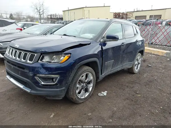 3C4NJDCB9LT254823 2020 JEEP COMPASS - Image 2