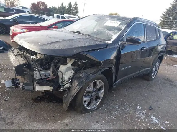 3C4NJDCB9MT512503 2021 JEEP COMPASS - Image 2