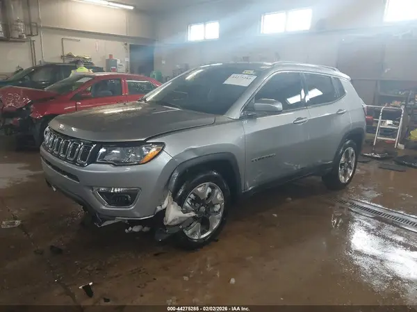 3C4NJDCB9MT523937 2021 JEEP COMPASS - Image 2